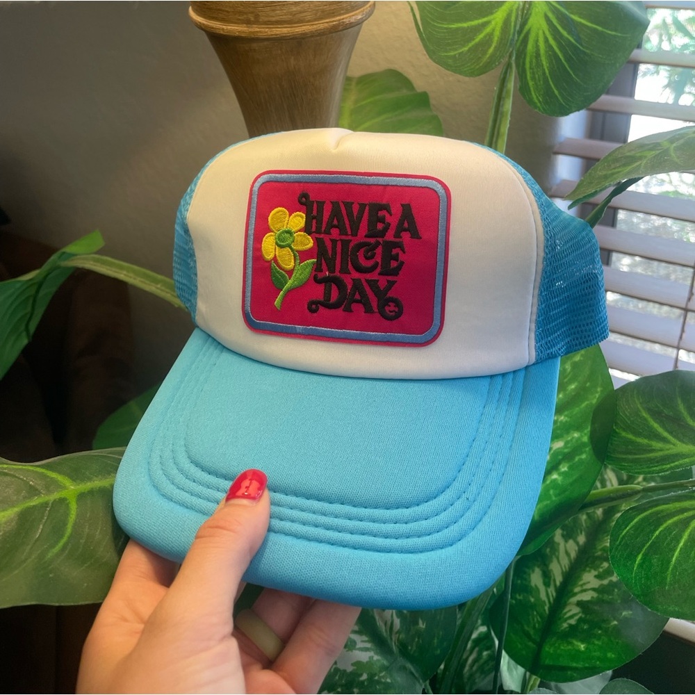 Trucker hat